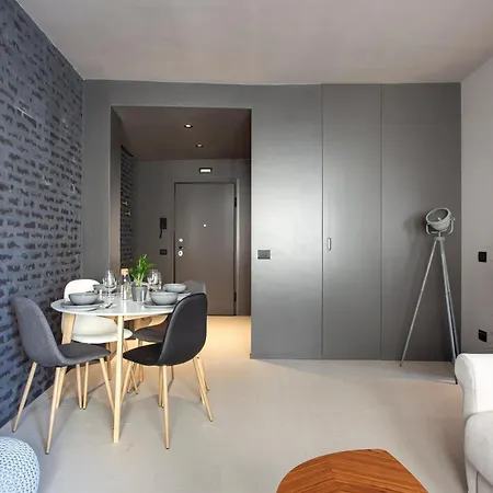 아파트 Black Brick Loft By Welchome *